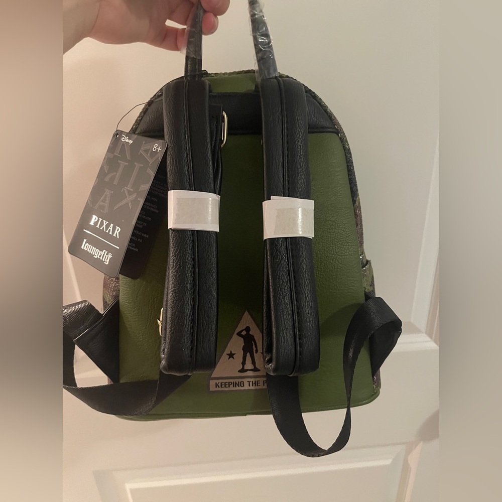 Loungefly Disney Pixar Toy Story Army Men Soldiers Sequin Mini Backpack NWT - Picture 2 of 5